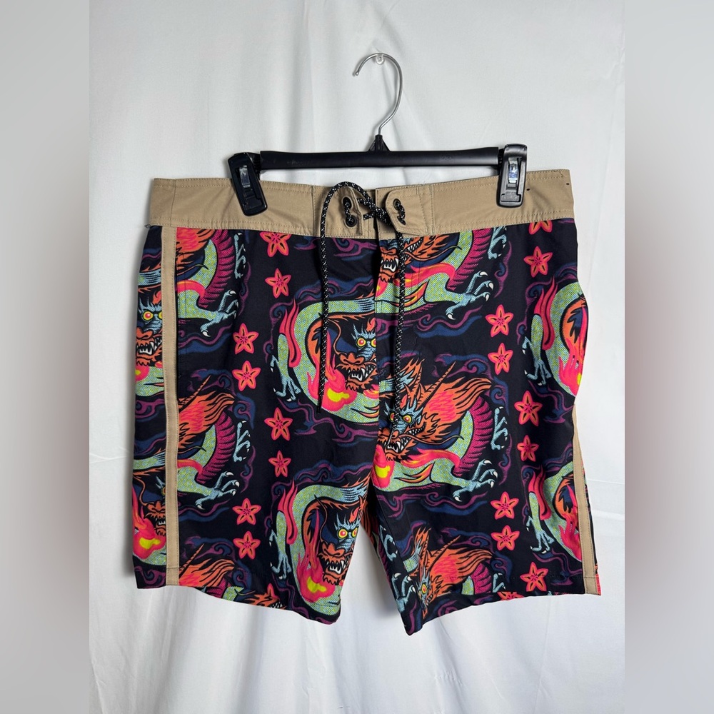 Lost Enterprises Men’s 31 Black Star Dragon Board Shorts